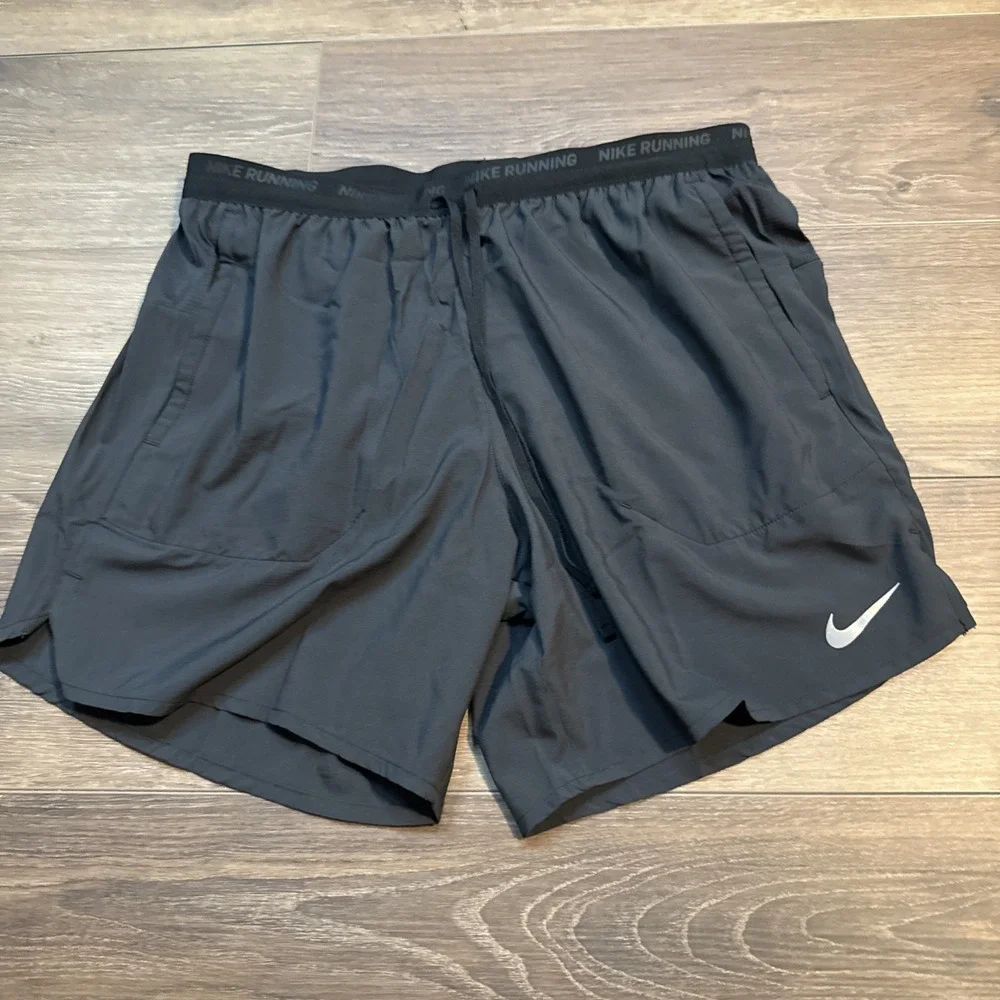 Nike‎ Stride 7